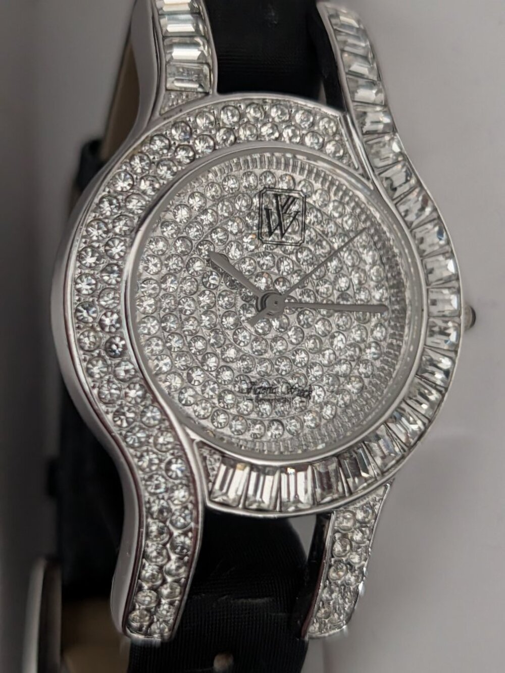 Victoria Wieck Beverly Hills Crystal Pavé Watch Silver Tone B4847C